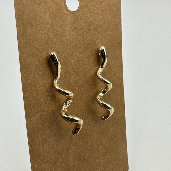 3/$30 Gold Tone Spiral Drop Earrings Snake Twist Style Modern Pierced 1" - Picture 2 of 8